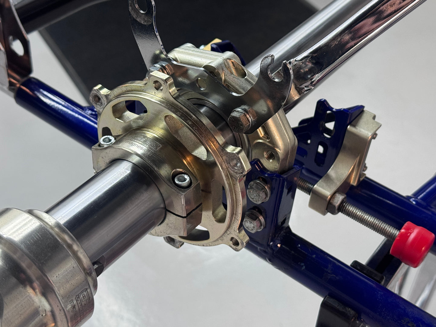 2025 OTK Kosmic Mercury Rolling Chassis