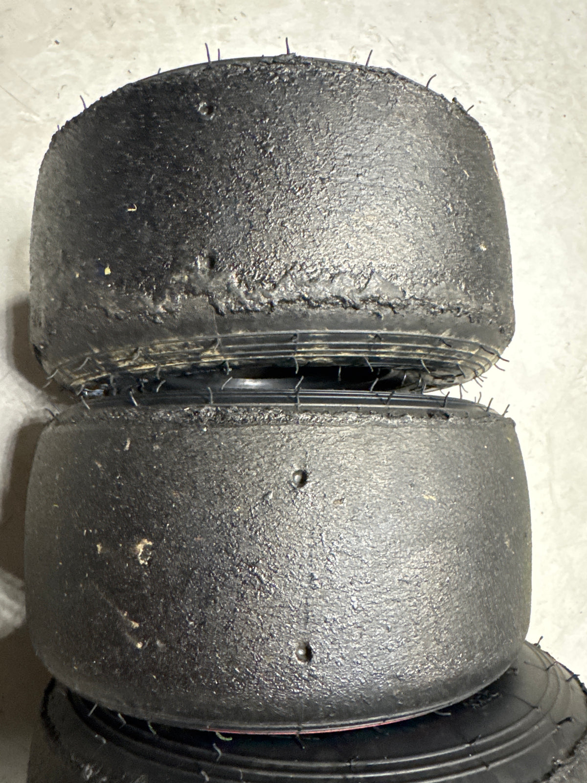 Used Mojo D2 Tyres - ID 156