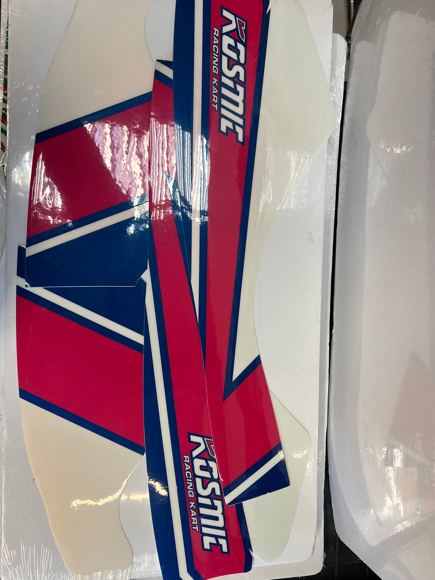 KOSMIC M7 NASSAU STICKERS Sw