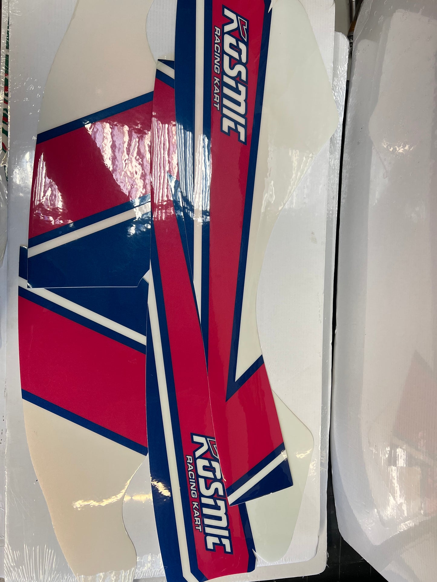 KOSMIC M7 NASSAU STICKERS Sw
