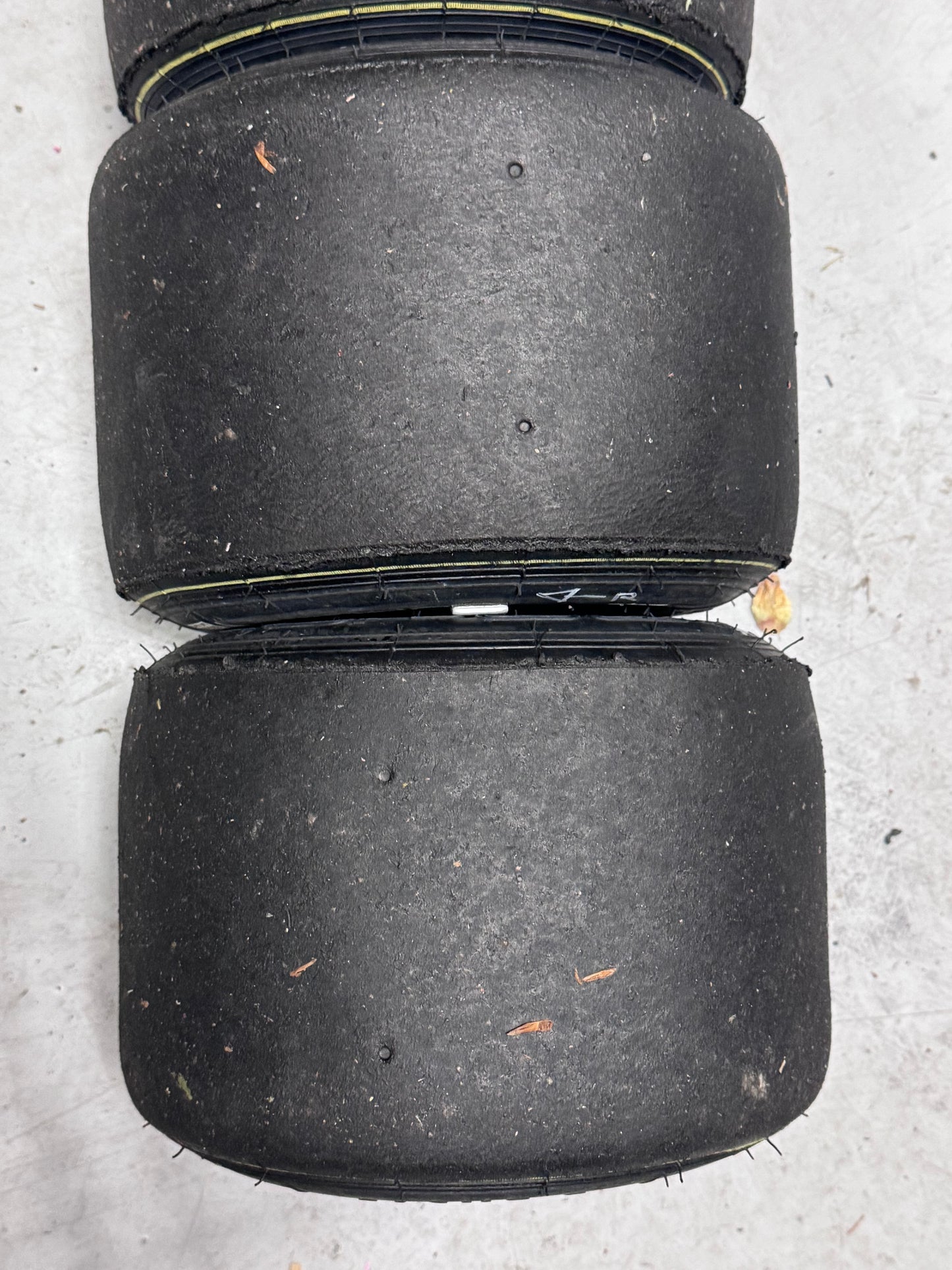MOJO D5 Tyres Set Used - ID118