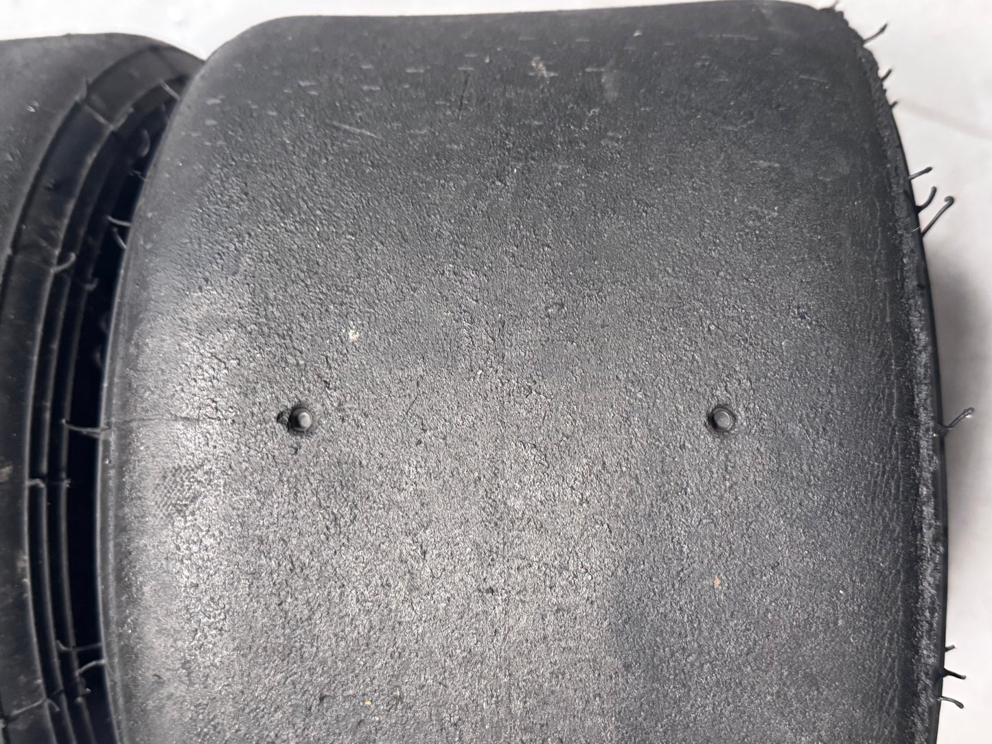 Mojo D2 Tyres - Used - very good - ID150