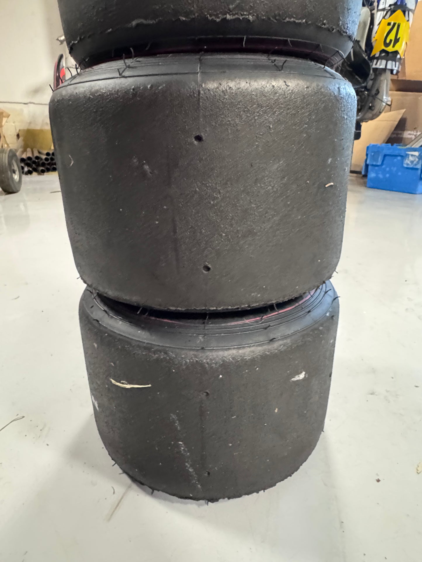Mojo D2 Tyre Set  ID 115