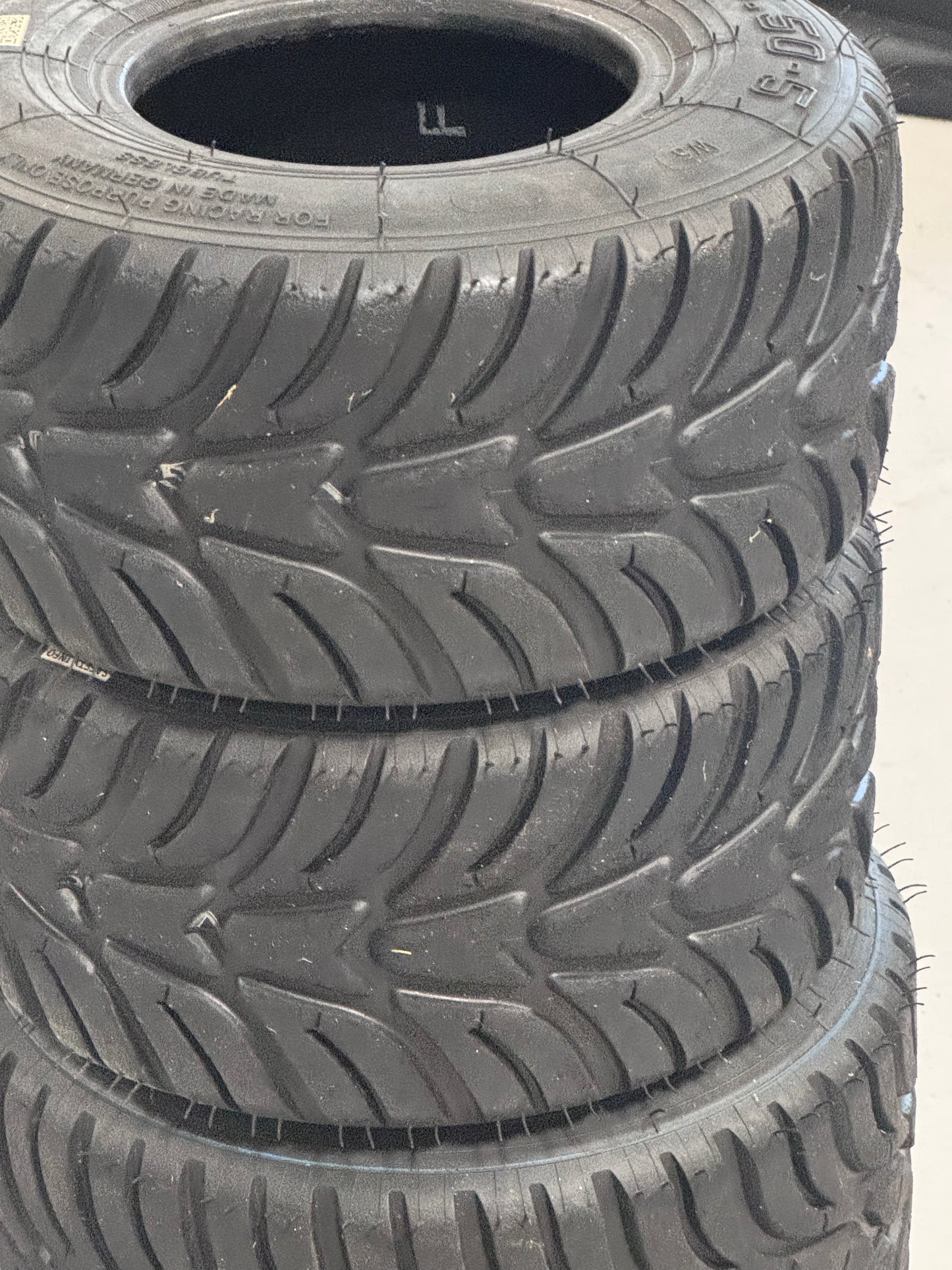 Mojo W5 Wet Tyres